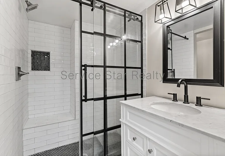 3501 N 64th St #26 — Photo 14