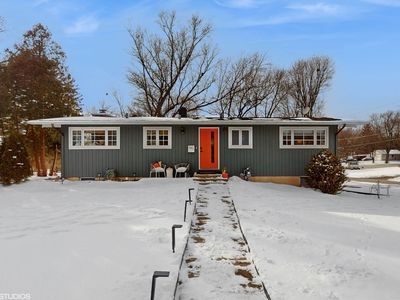740 Prospect Ave, Barrington, IL, 60010