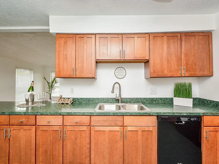 3315 Honey Creek Dr — Photo 16