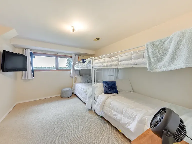 33460 N Lakeview Ct — Photo 27