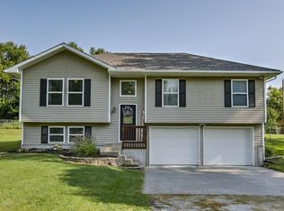 608 Valley Dr, Plattsburg, MO 64477
