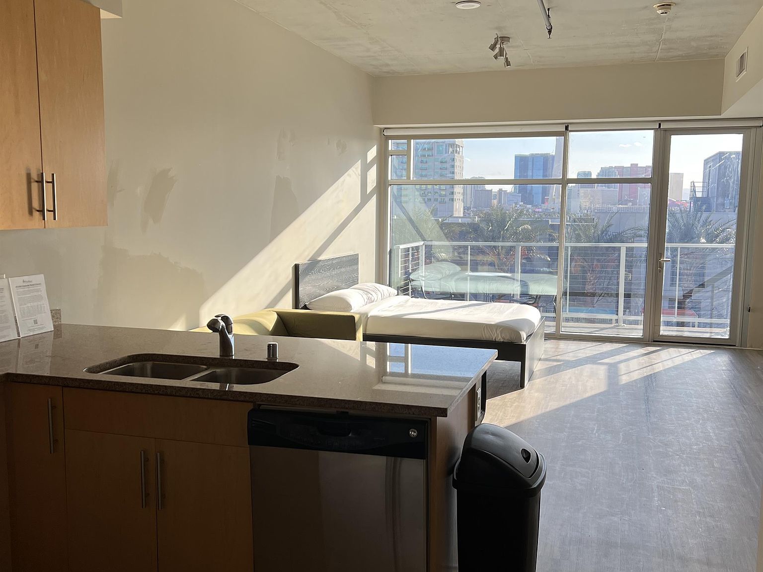 353 E Bonneville Ave 8112, Las Vegas, NV 89101 Zillow