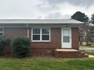 400 W Market St, Decherd, TN 37324