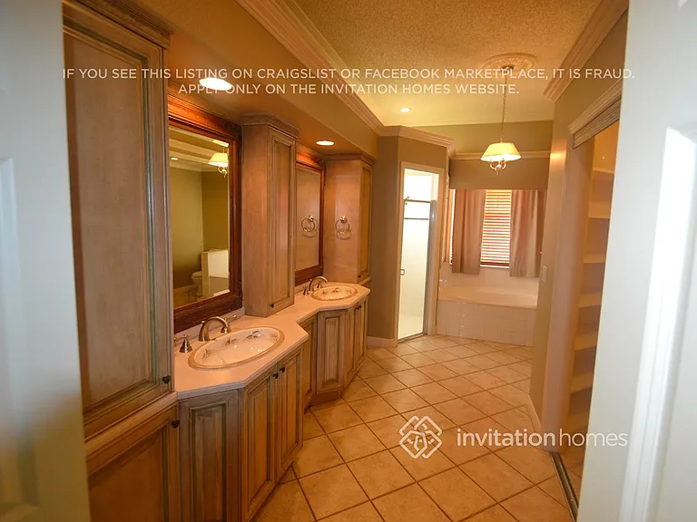 5373 SW 34th Way — Photo 7