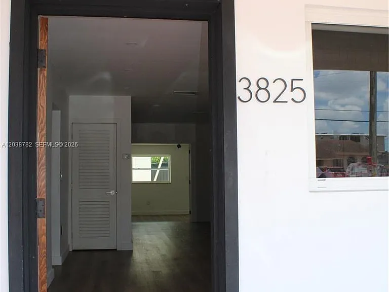 3827 SW 88th Ct #A — Photo 5