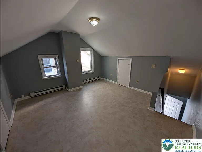 1108 3rd St — Photo 18