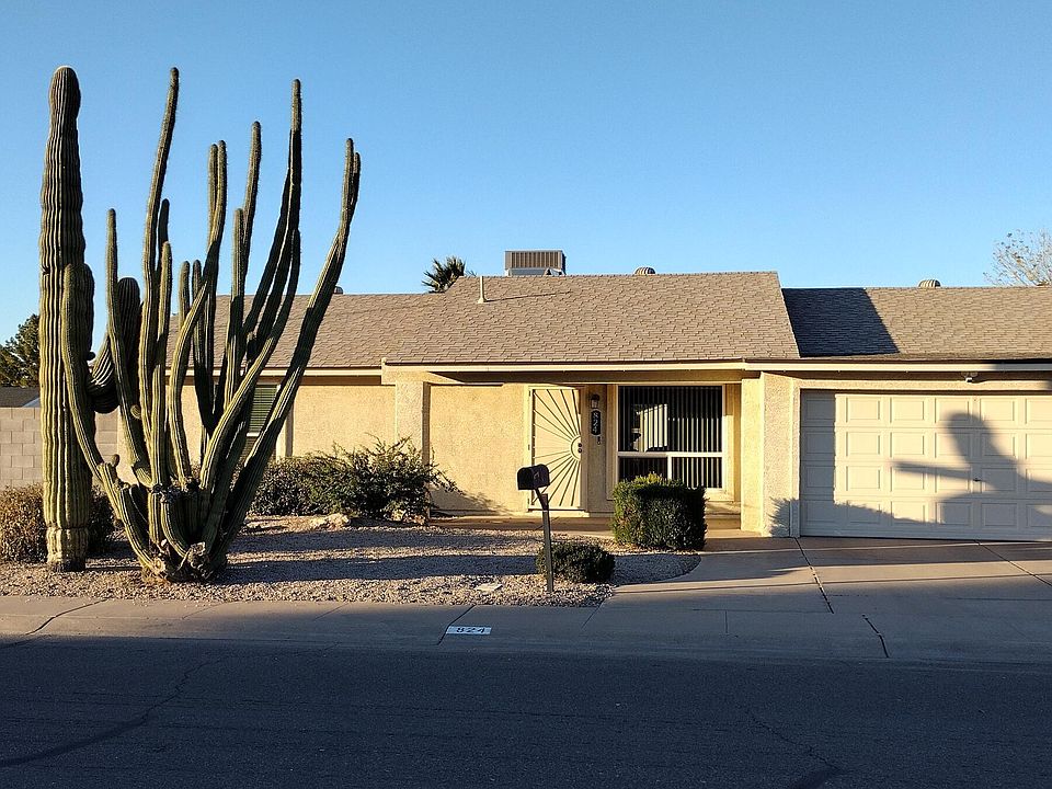 1st image of 824 W EL ALBA Way