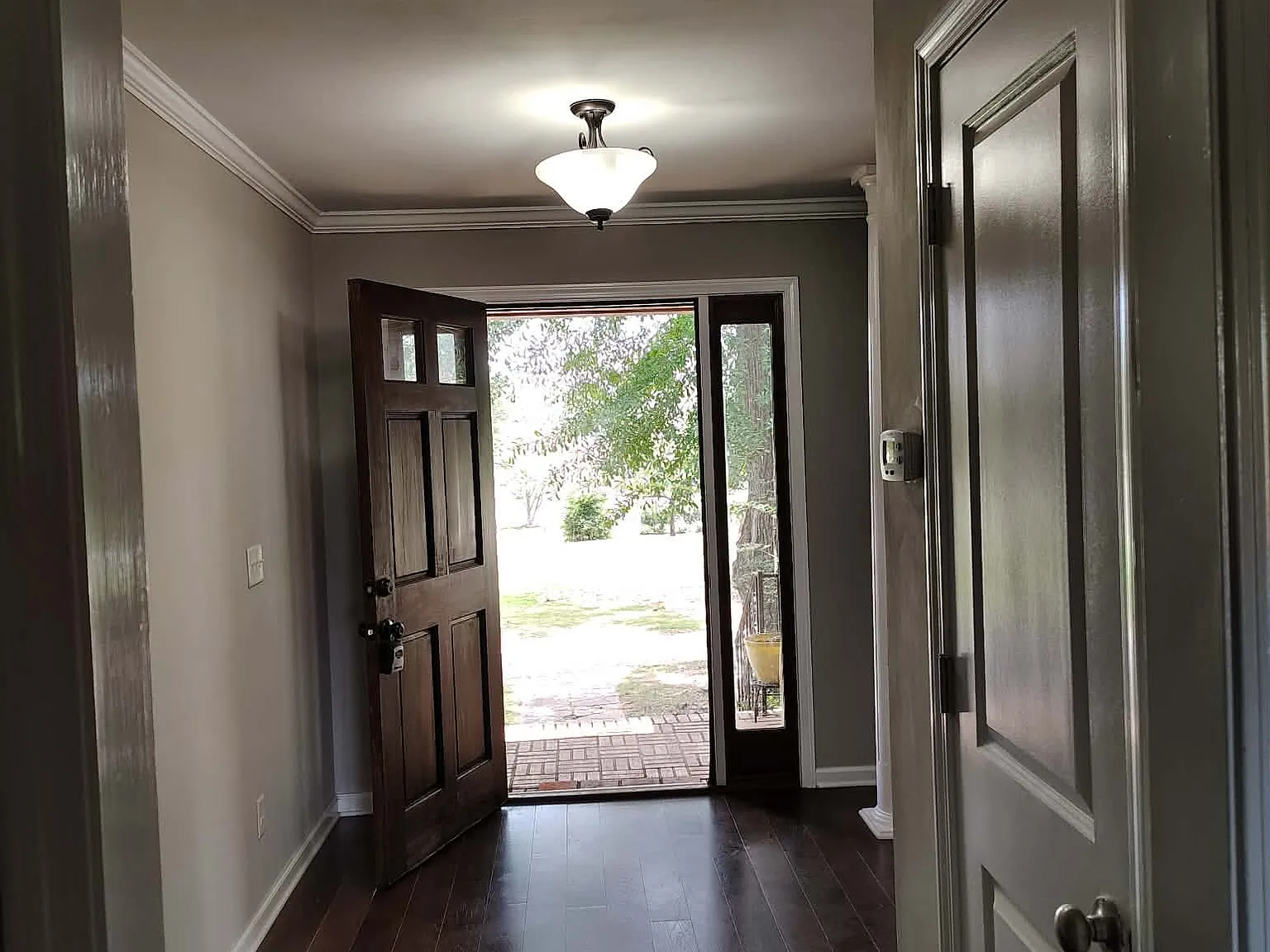 4 bed, 2676 sqft, $2,150 — Photo 3