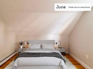 678 Bennington St #2-D, Boston, MA 02128