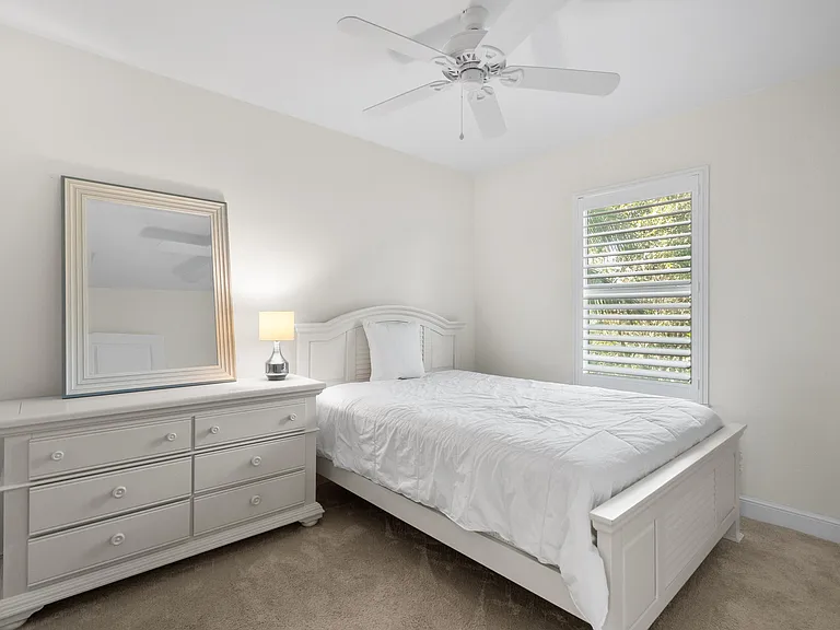 10187 S Ocean Dr #1 — Photo 17