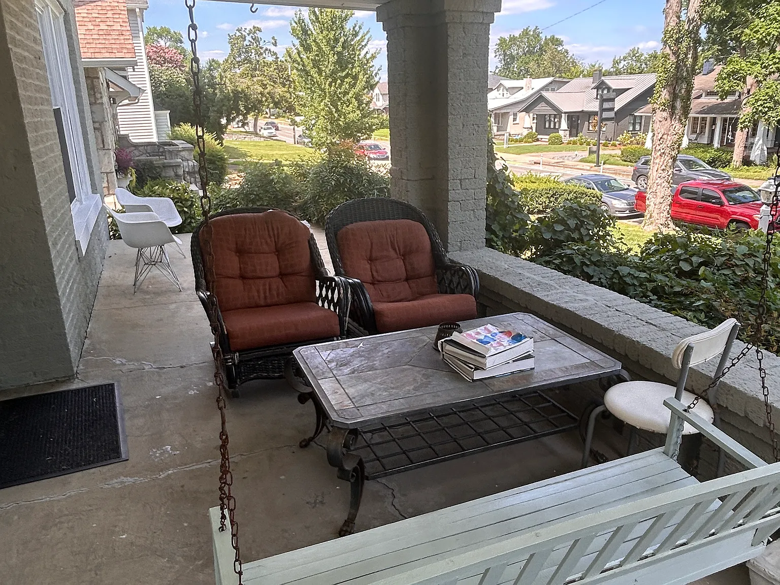 1 bed, 650 sqft, $1,600 — Photo 2