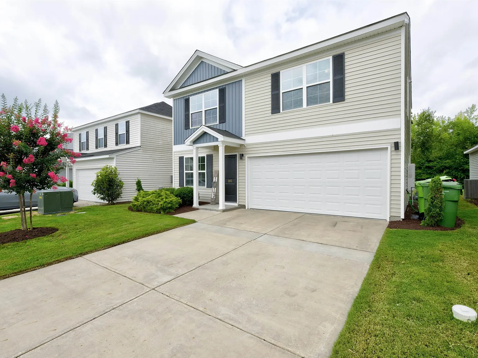 4 bed, 1841 sqft, $2,100 — Photo 4