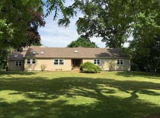 61 Hope Rd, Tinton Falls, NJ 07724