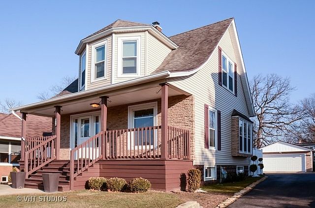 1st image of 811 W Fisk Ave
