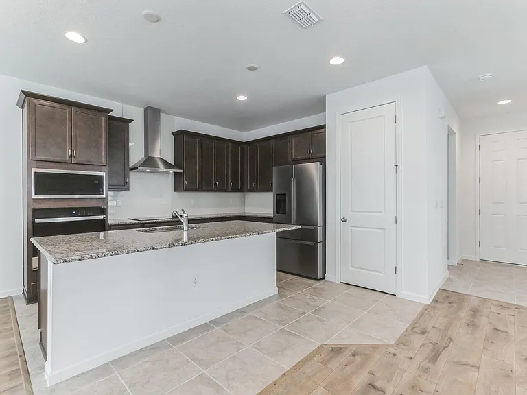 5075 Lake Hamlin Trl — Photo 14