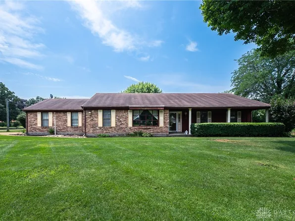 183 Rebert Pike, Enon, OH 45323