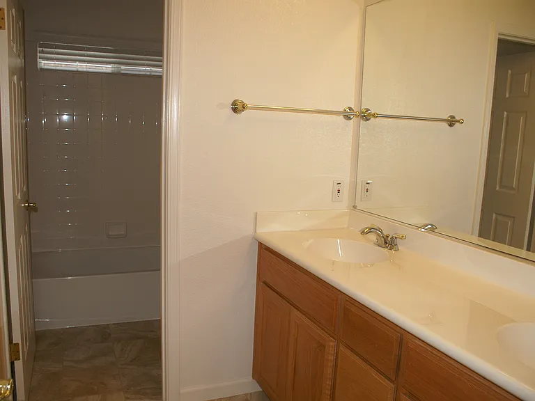 34502 Jasmine Ct — Photo 9