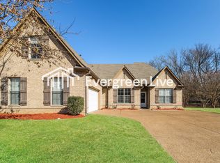 7942 Ivy Lake Ln, Memphis, TN 38133