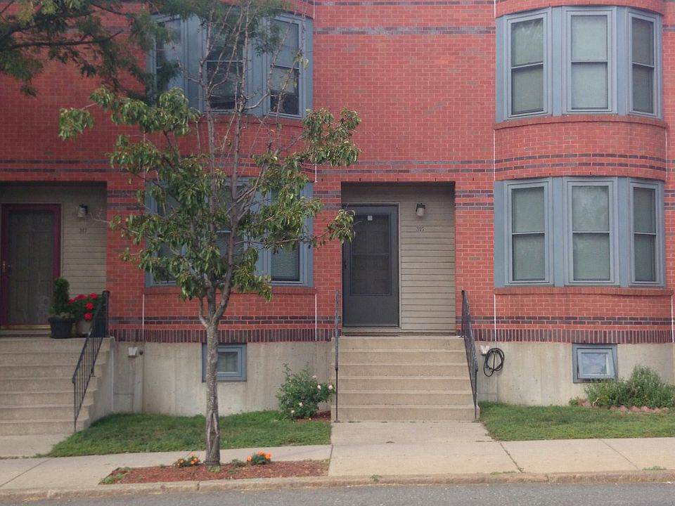 2nd image of 315 Heath St