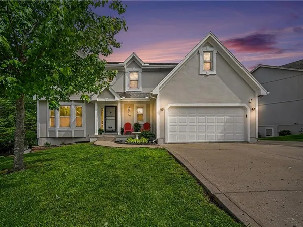 1549 Chauncey Ave, Liberty, MO 64068