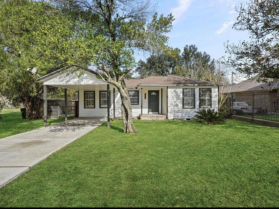 1st image of 8137 Wetherby Ln