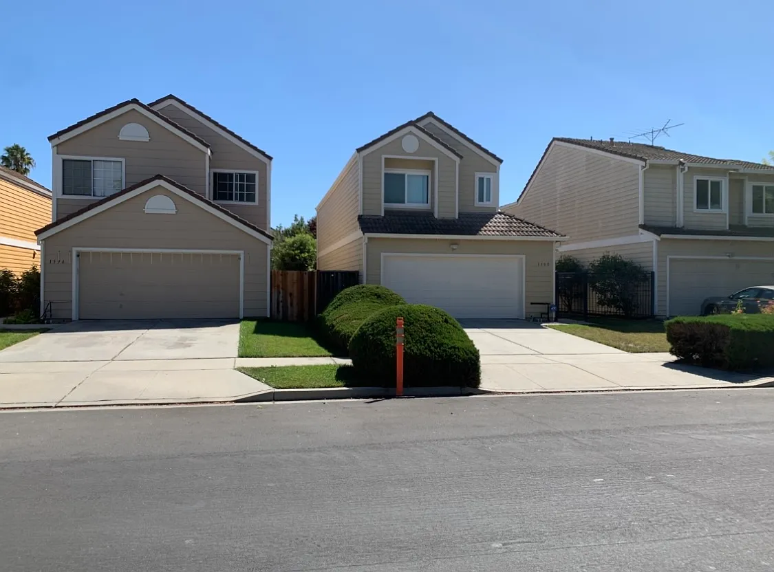 3 bed, 1491 sqft, $4,450 — Photo 3