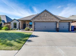 8908 NW 110th St, Oklahoma City, OK 73162
