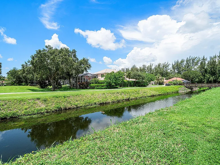 7766 Monarch Ct — Photo 44