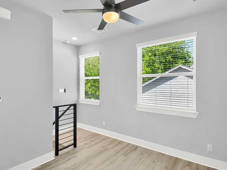 7204 Meador Ave #1B — Photo 13