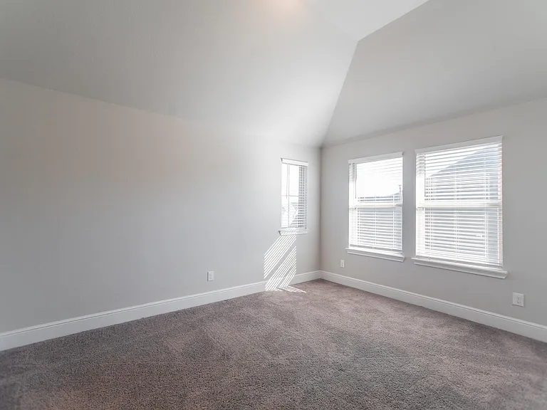 10054 Preserve Way — Photo 40