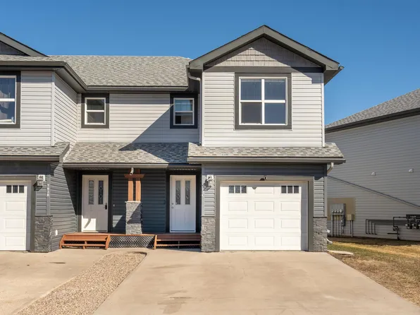 702 C Rocky Way, Cold Lake, AB T9M 0H3