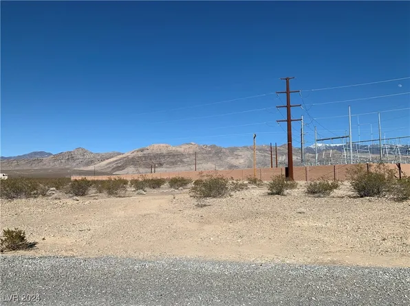 4001 S Cambria Ave, Pahrump, NV 89048