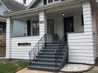 4428 N Springfield Ave, Chicago, IL 60625