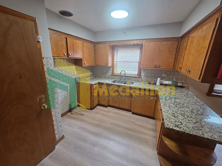 9307 S Indiana Ave — Photo 10