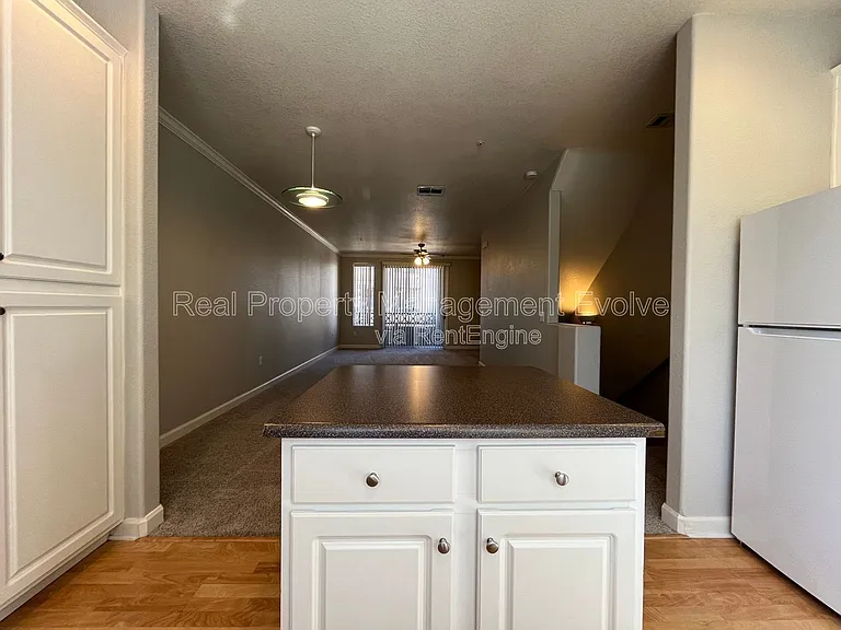 4455 E Paradise Village Pkwy S #1021 — Photo 8