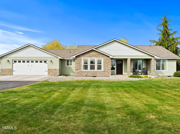 20 Oak Barrel Ln, Zillah, WA 98953