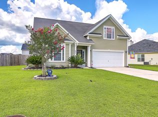 2045 Triple Crown Ln, Ridgeville, SC 29472