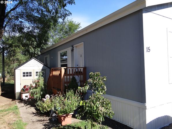 965 Forest Ln #15, Cascade Locks, OR 97014