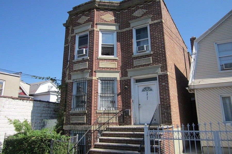 2nd image of 3411 101st St