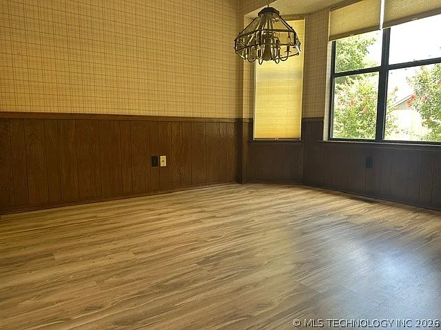 6365 S 85th East Ave — Photo 11