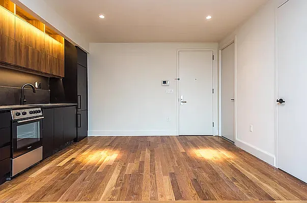 Rented by Nooklyn NYC LLC | media 15