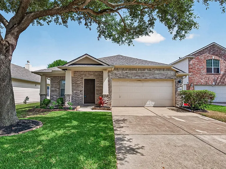 22210 Bellow Glen Dr — Photo 5