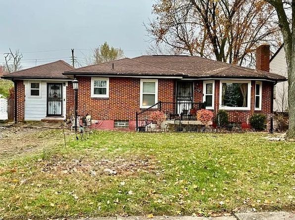 1312 Earlham Dr