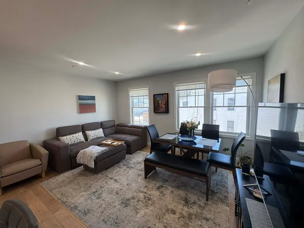 137 Falcon St #2, Boston, MA 02128