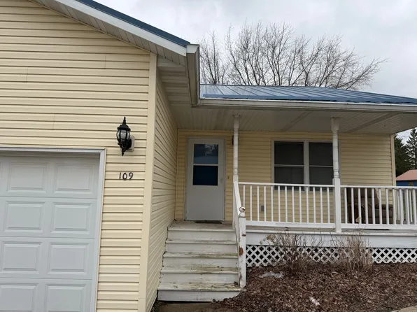 107 Hegge St, Westby, WI 54667