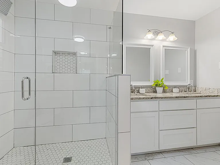 3107 Dorrington Dr — Photo 15