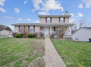1095 Eagle Nest Dr, Festus, MO