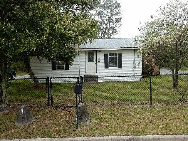 1st image of 1416 Williams Ave