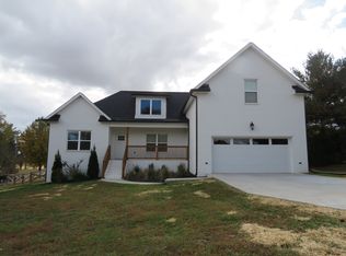 2348 Allen Ferry Rd, Smithville, TN 37166