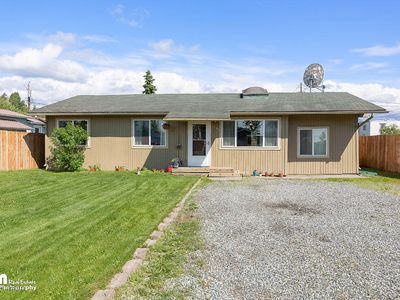 8311 Stormy Pl, Anchorage, AK, 99518